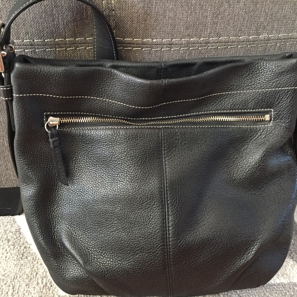 Coach - Picture 2 of 2